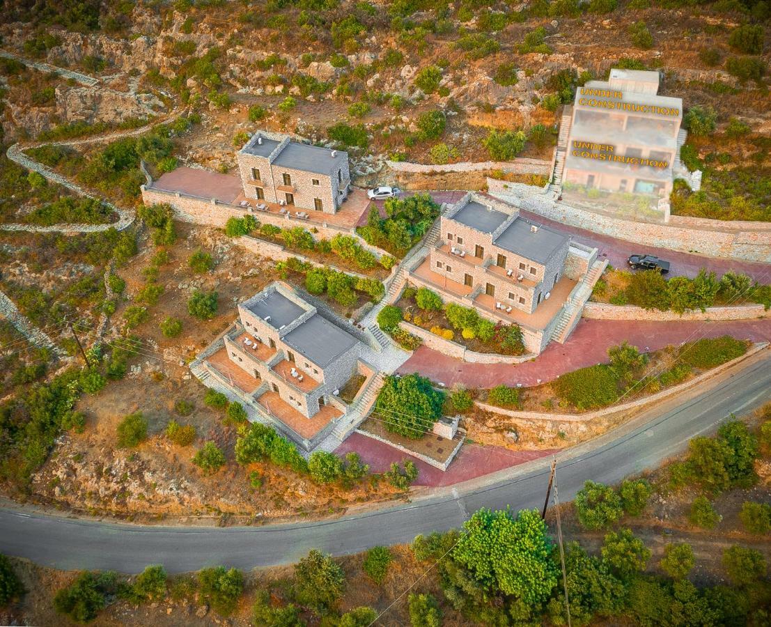Onar Mani Suites Néon Oítilon Exterior foto